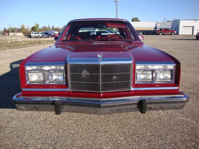 1987 Chrysler Fifth Avenue (CC-1153887) for sale in Milbank, South Dakota