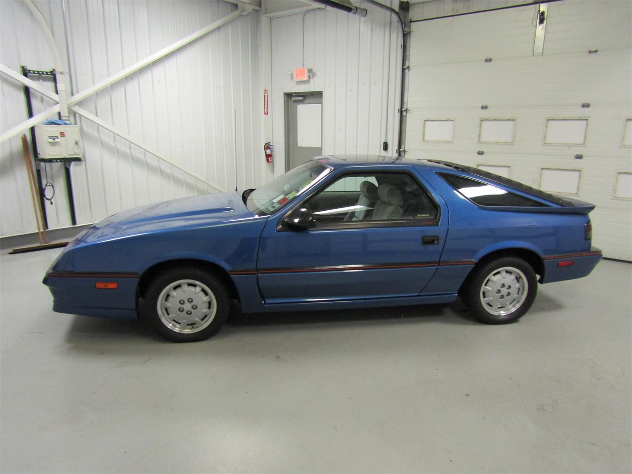 Dodge daytona 1988