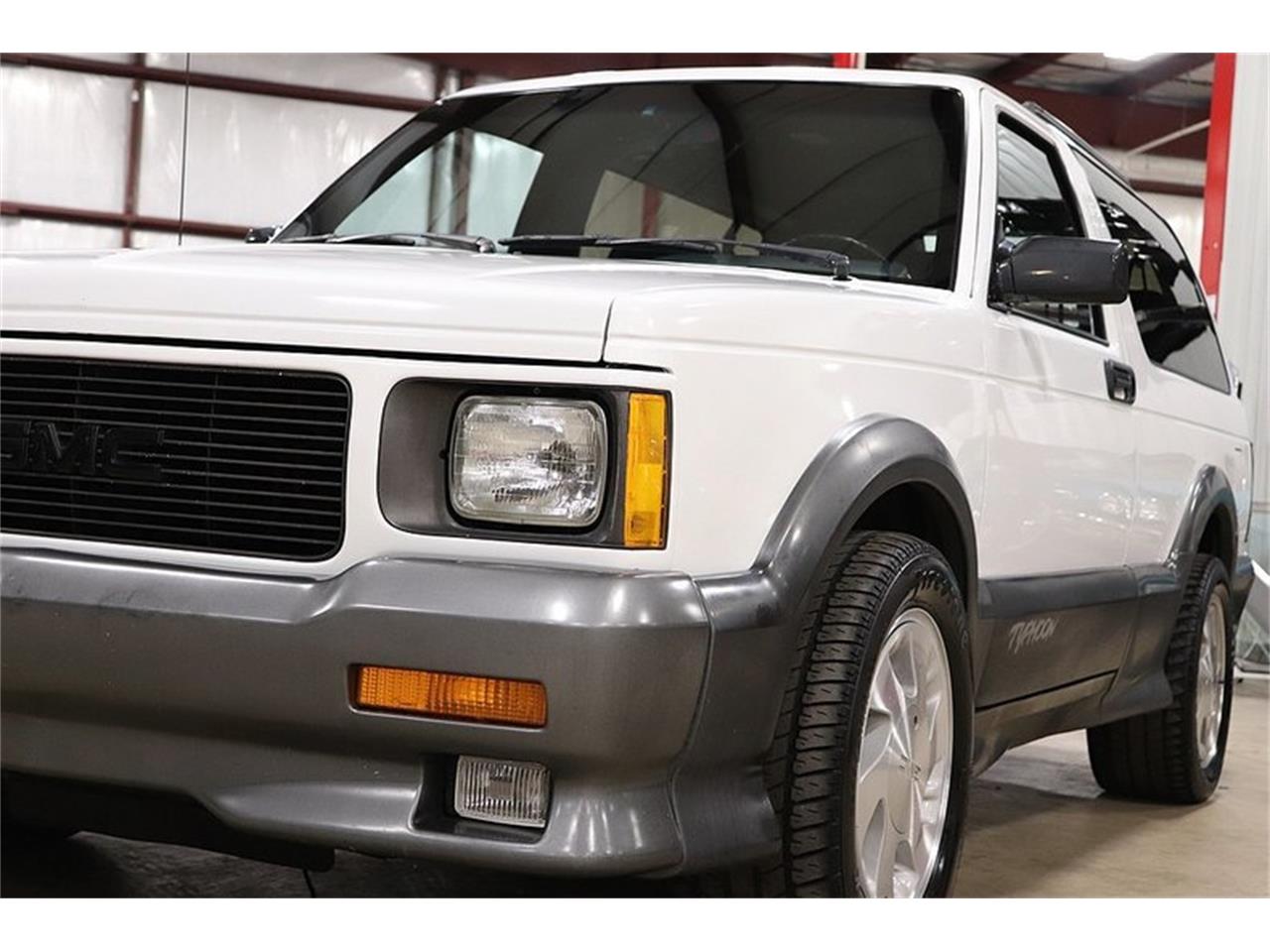 1992 gmc typhoon