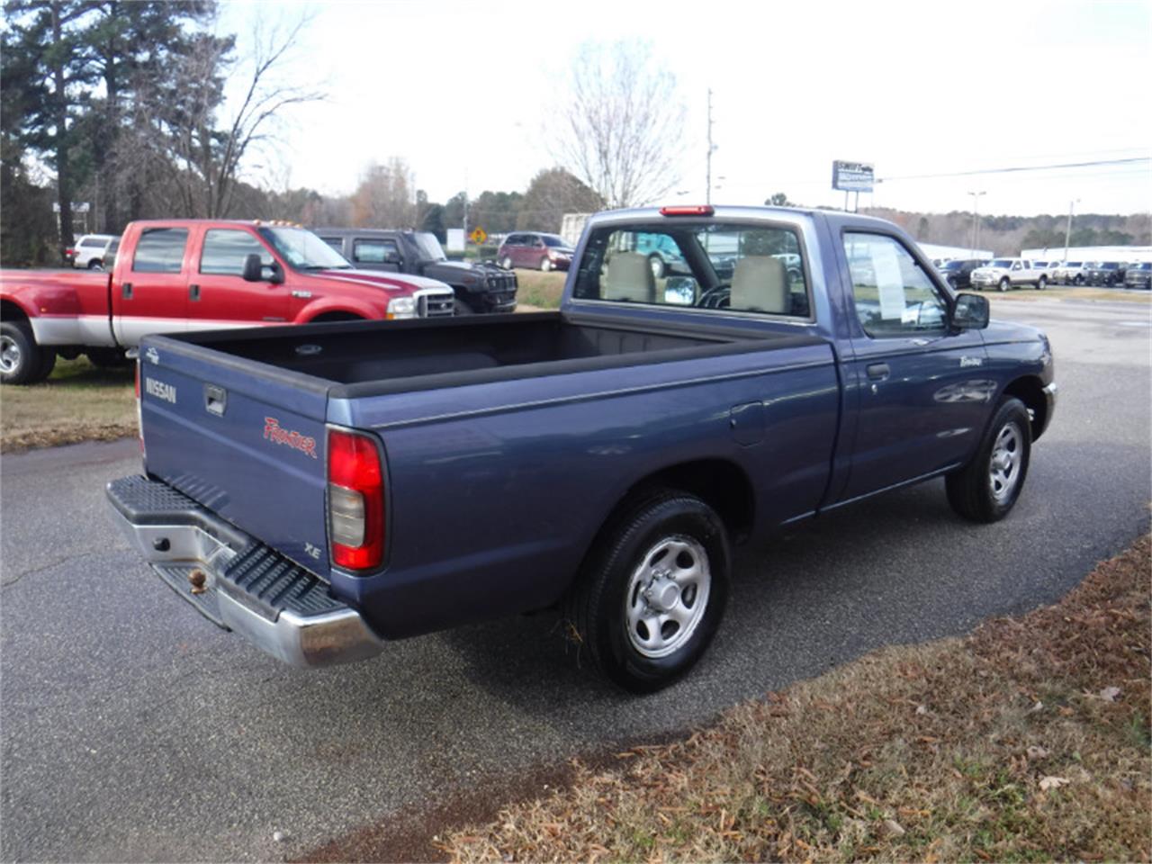 Nissan frontier 2000