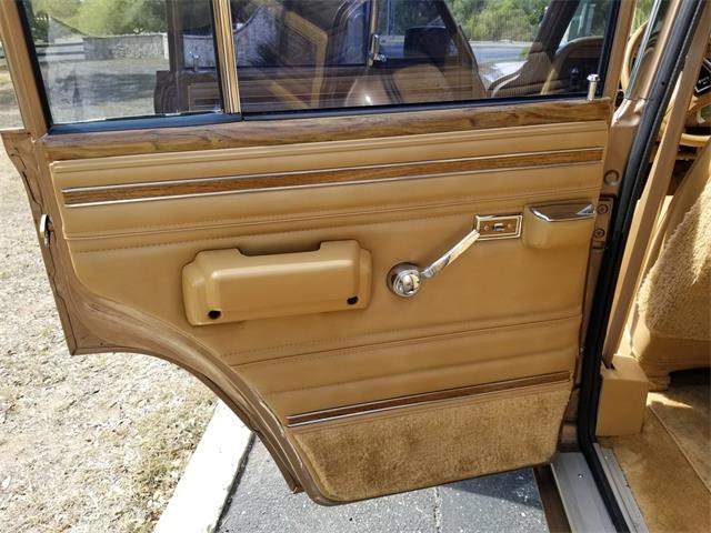 1987 Jeep Grand Wagoneer (CC-1150646) for sale in Kerrvile, Texas
