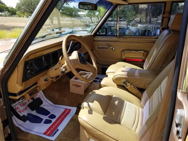 1987 Jeep Grand Wagoneer (CC-1150646) for sale in Kerrvile, Texas