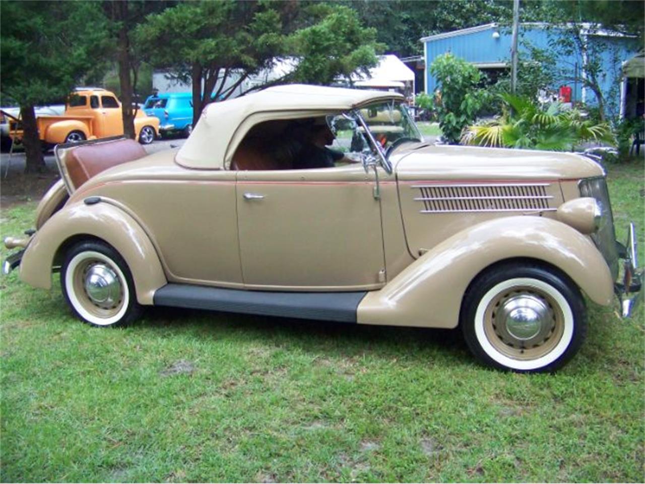 1936 Ford Roadster Deluxe