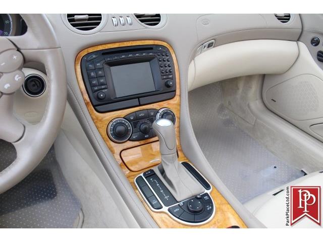 2004 Mercedes-Benz SL500 (CC-1157780) for sale in Bellevue, Washington