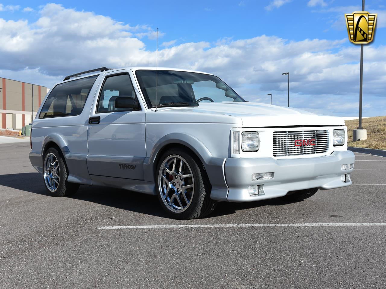 1992 gmc typhoon