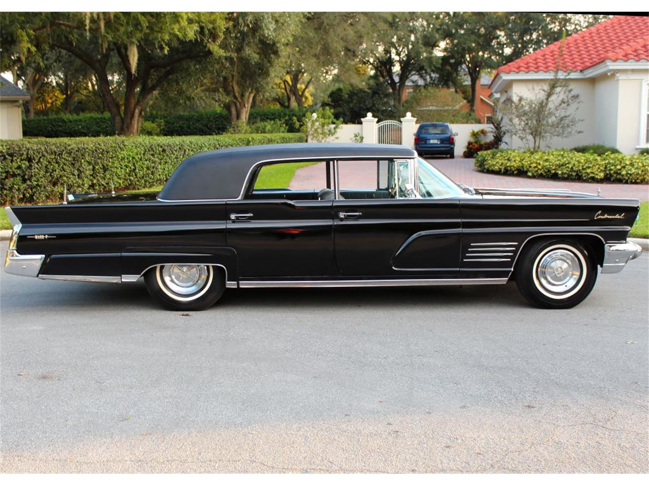 Lincoln continental 1960