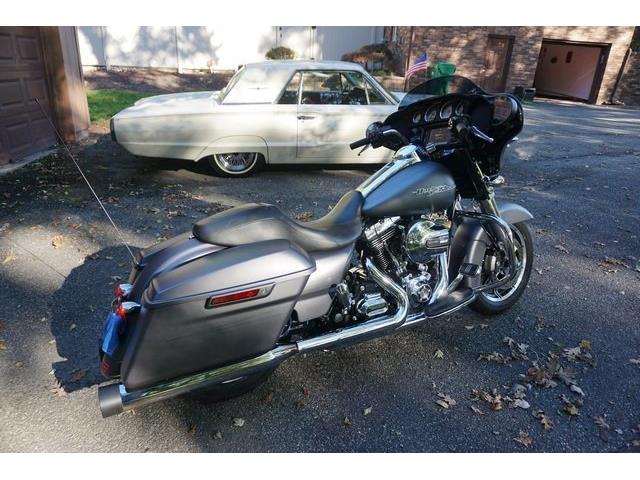 2016 Harley-Davidson Street Glide (CC-1162451) for sale in Monroe, New Jersey