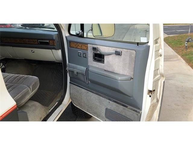 1989 Chevrolet Suburban (CC-1164212) for sale in Brea, California