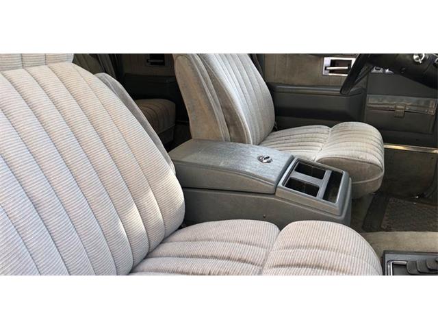 1989 Chevrolet Suburban (CC-1164212) for sale in Brea, California