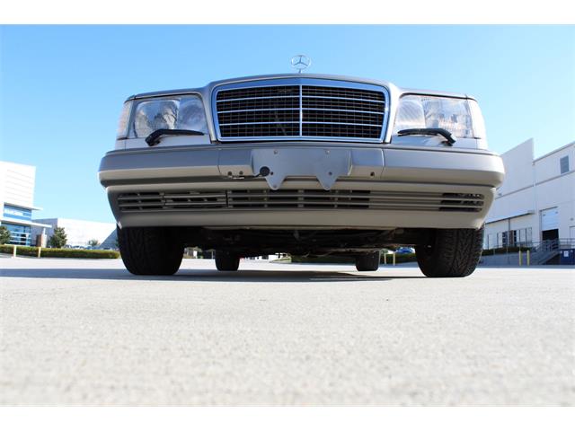 1994 Mercedes-Benz E320 (CC-1164755) for sale in Houston, Texas