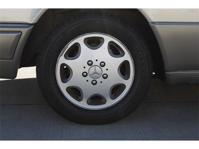 1994 Mercedes-Benz E320 (CC-1164755) for sale in Houston, Texas