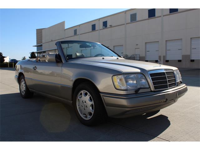 1994 Mercedes-Benz E320 (CC-1164755) for sale in Houston, Texas