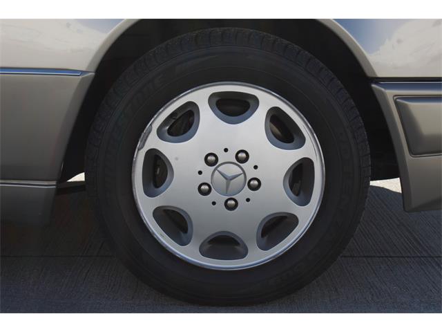 1994 Mercedes-Benz E320 (CC-1164755) for sale in Houston, Texas