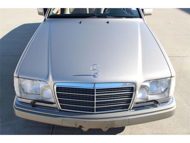 1994 Mercedes-Benz E320 (CC-1164755) for sale in Houston, Texas