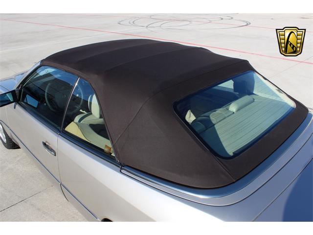 1994 Mercedes-Benz E320 (CC-1164755) for sale in Houston, Texas