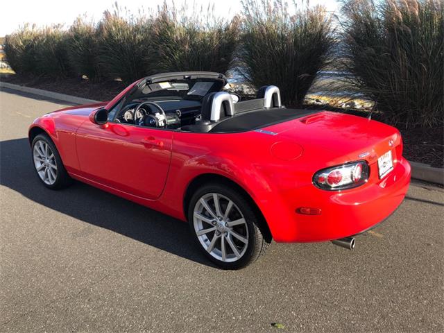 2006 Mazda Miata (CC-1160614) for sale in Milford City, Connecticut