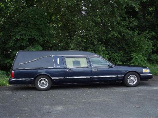 1997 Lincoln Town Car (CC-1166510) for sale in Cadillac, Michigan