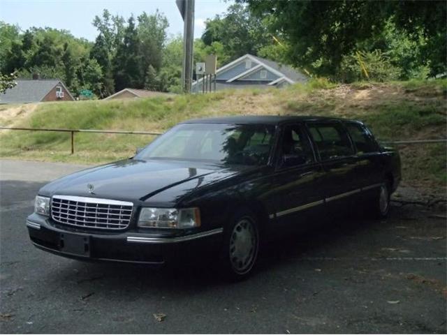 1998 Cadillac DeVille (CC-1166819) for sale in Cadillac, Michigan