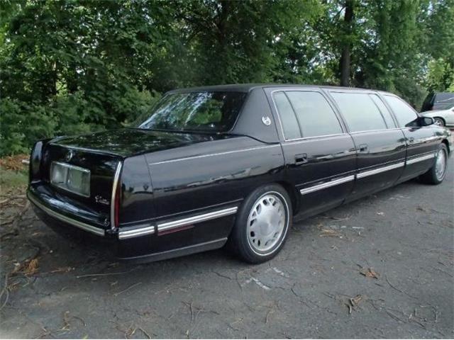 1998 Cadillac DeVille (CC-1166819) for sale in Cadillac, Michigan