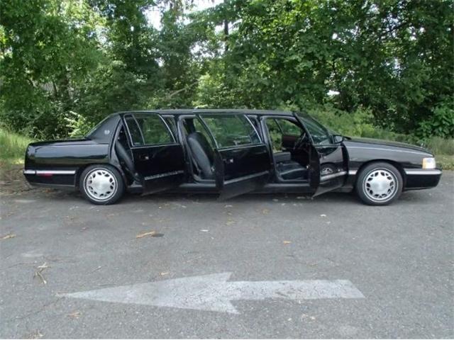 1998 Cadillac DeVille (CC-1166819) for sale in Cadillac, Michigan