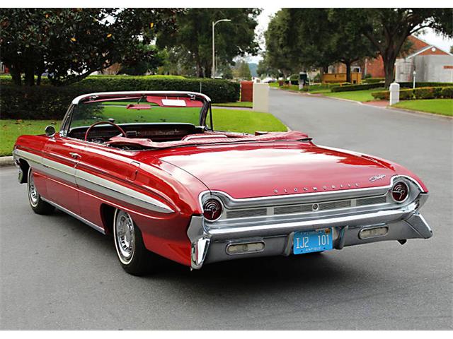 1961 Oldsmobile Starfire (CC-1168354) for sale in Lakeland, Florida
