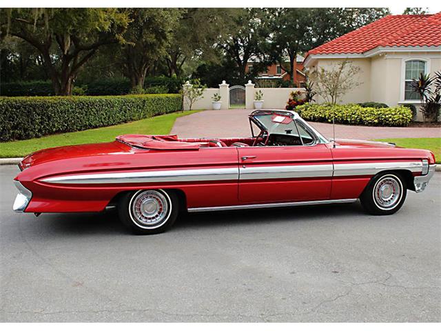 1961 Oldsmobile Starfire (CC-1168354) for sale in Lakeland, Florida