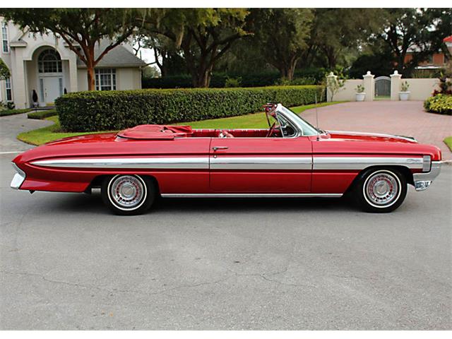 1961 Oldsmobile Starfire (CC-1168354) for sale in Lakeland, Florida