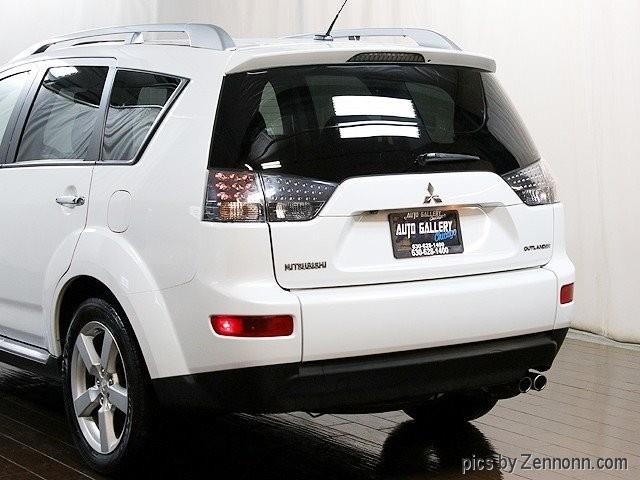 2009 Mitsubishi Outlander (CC-1169256) for sale in Addison, Illinois
