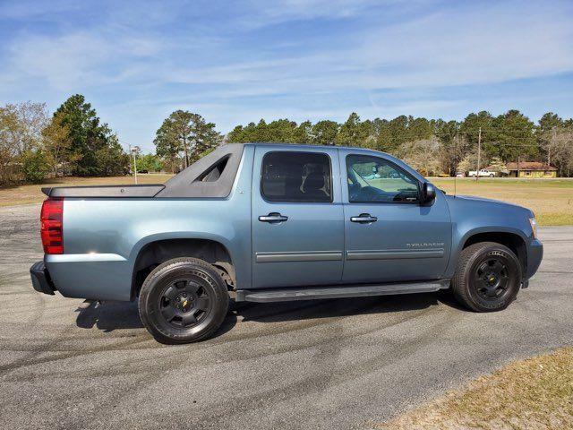 2011 Chevrolet Avalanche (CC-1169409) for sale in Hope Mills, North Carolina