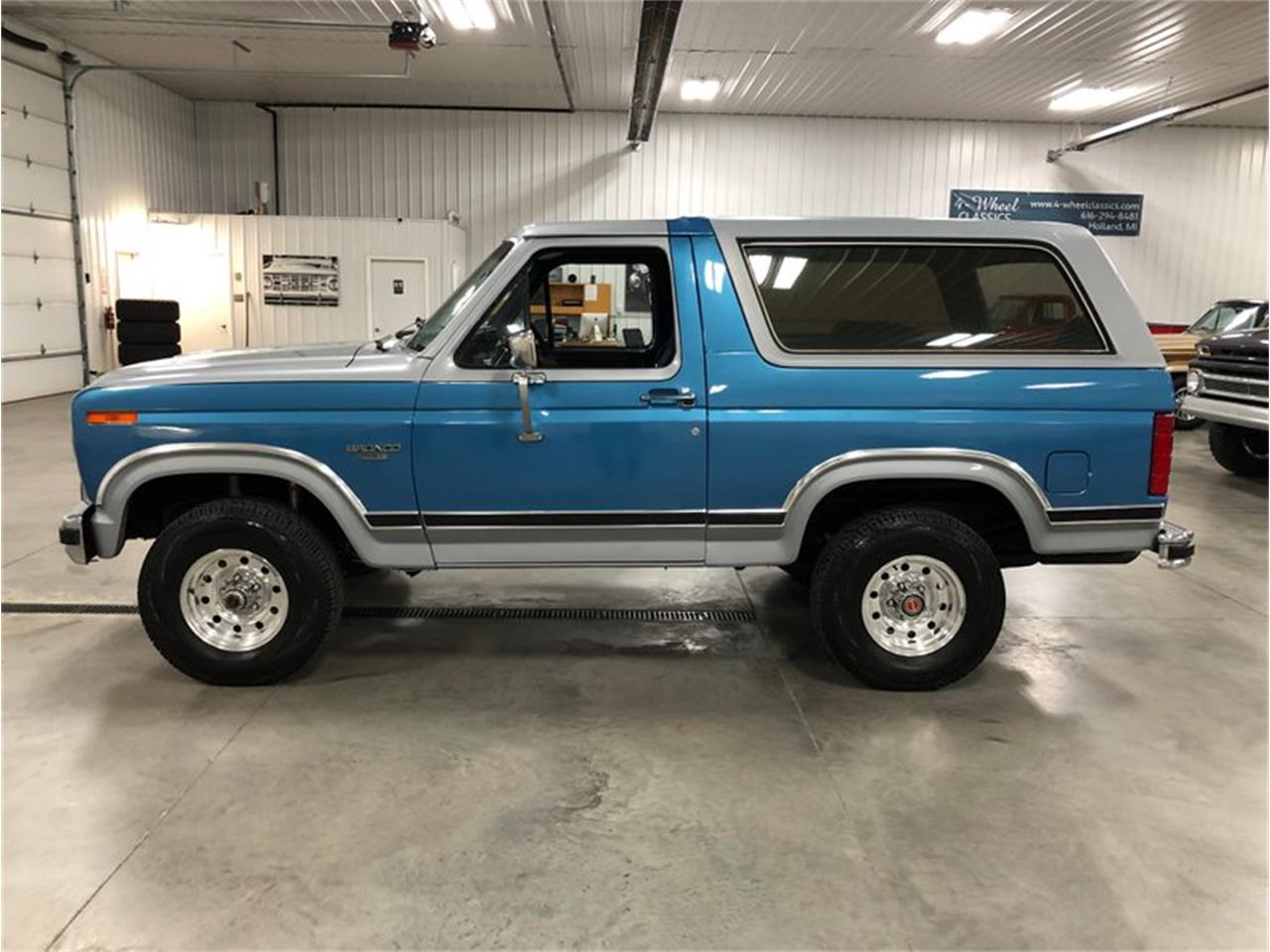 Ford bronco 1984
