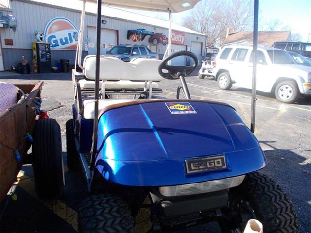 2011 E-Z-GO Golf Cart (CC-1169602) for sale in Riverside, New Jersey