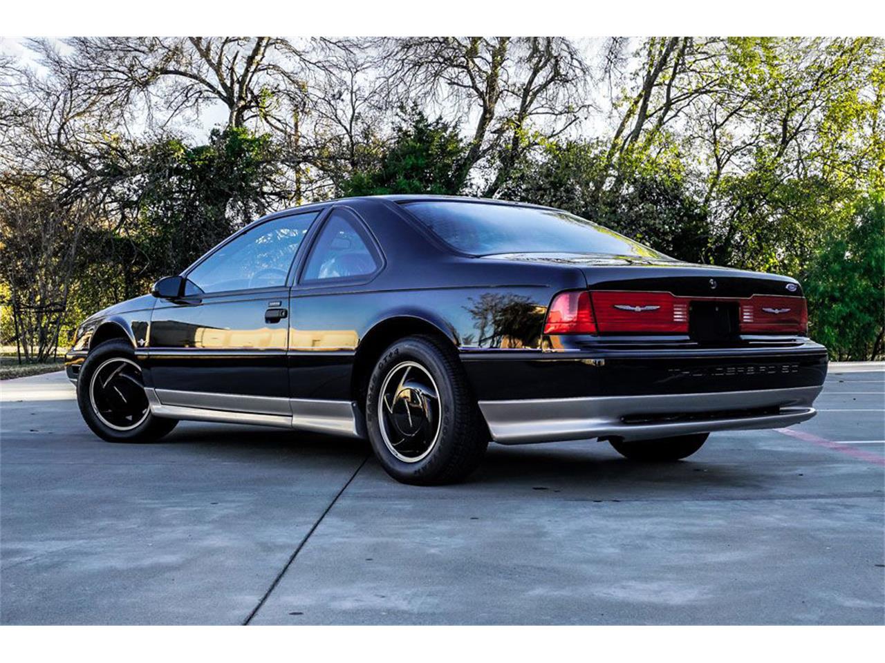 Ford thunderbird 1990