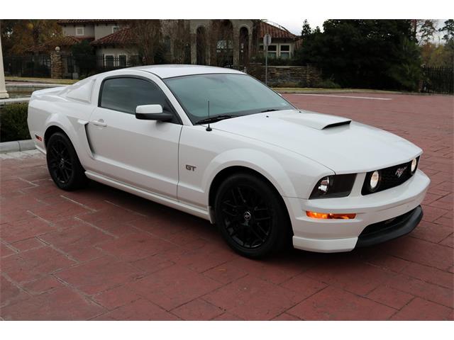 2006 Ford Mustang GT (CC-1171296) for sale in Conroe, Texas
