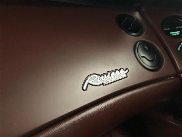 1997 Buick Riviera (CC-1172468) for sale in Milford City, Connecticut