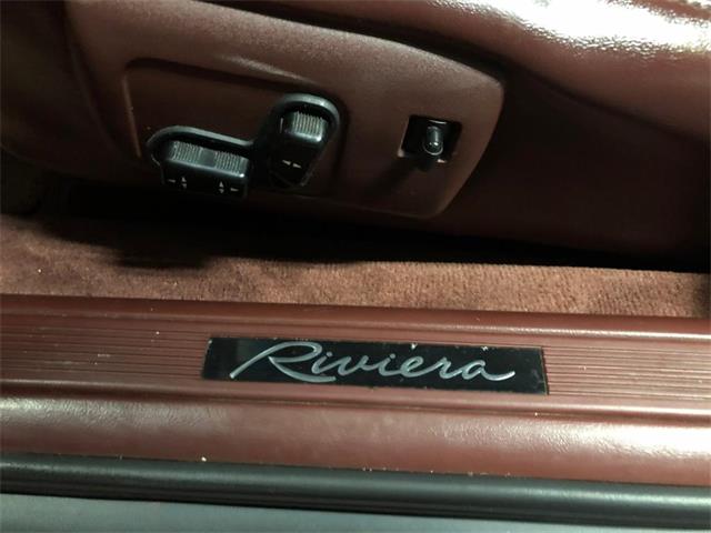 1997 Buick Riviera (CC-1172468) for sale in Milford City, Connecticut