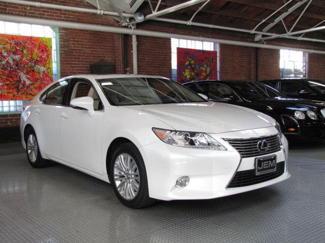 2015 Lexus ES350 (CC-1172705) for sale in Hollywood, California