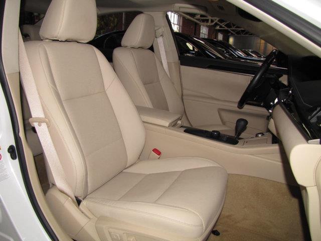 2015 Lexus ES350 (CC-1172705) for sale in Hollywood, California