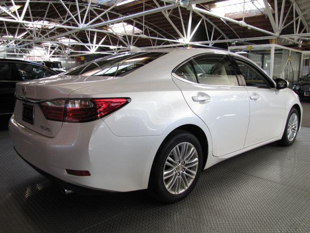 2015 Lexus ES350 (CC-1172705) for sale in Hollywood, California