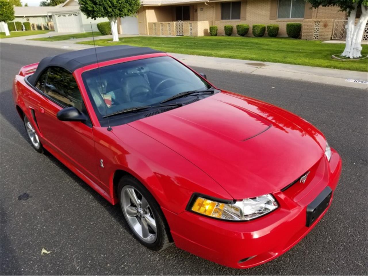 Ford mustang 1999