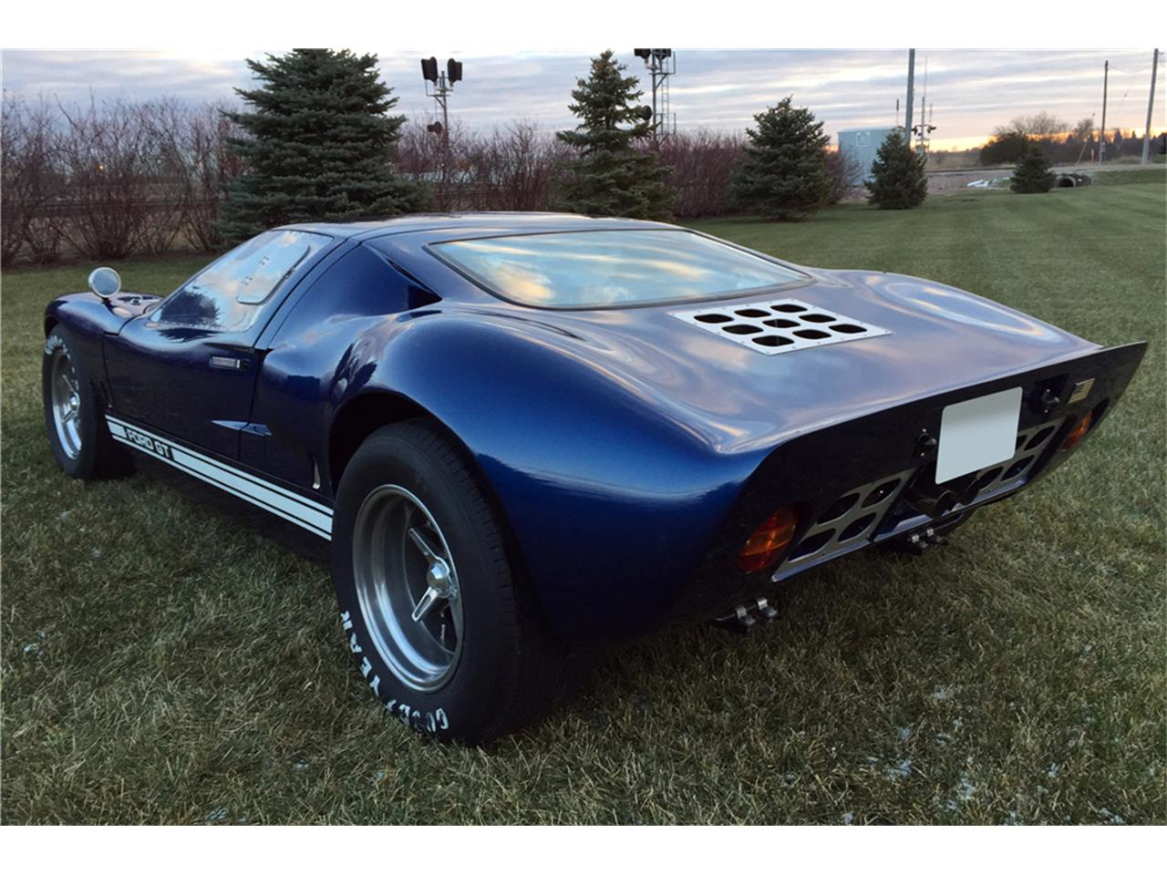 427-Powered CAV GT Ford GT40 Replica for sale on BaT Auctions - closed on  August 11, 2022 (Lot #81,169)