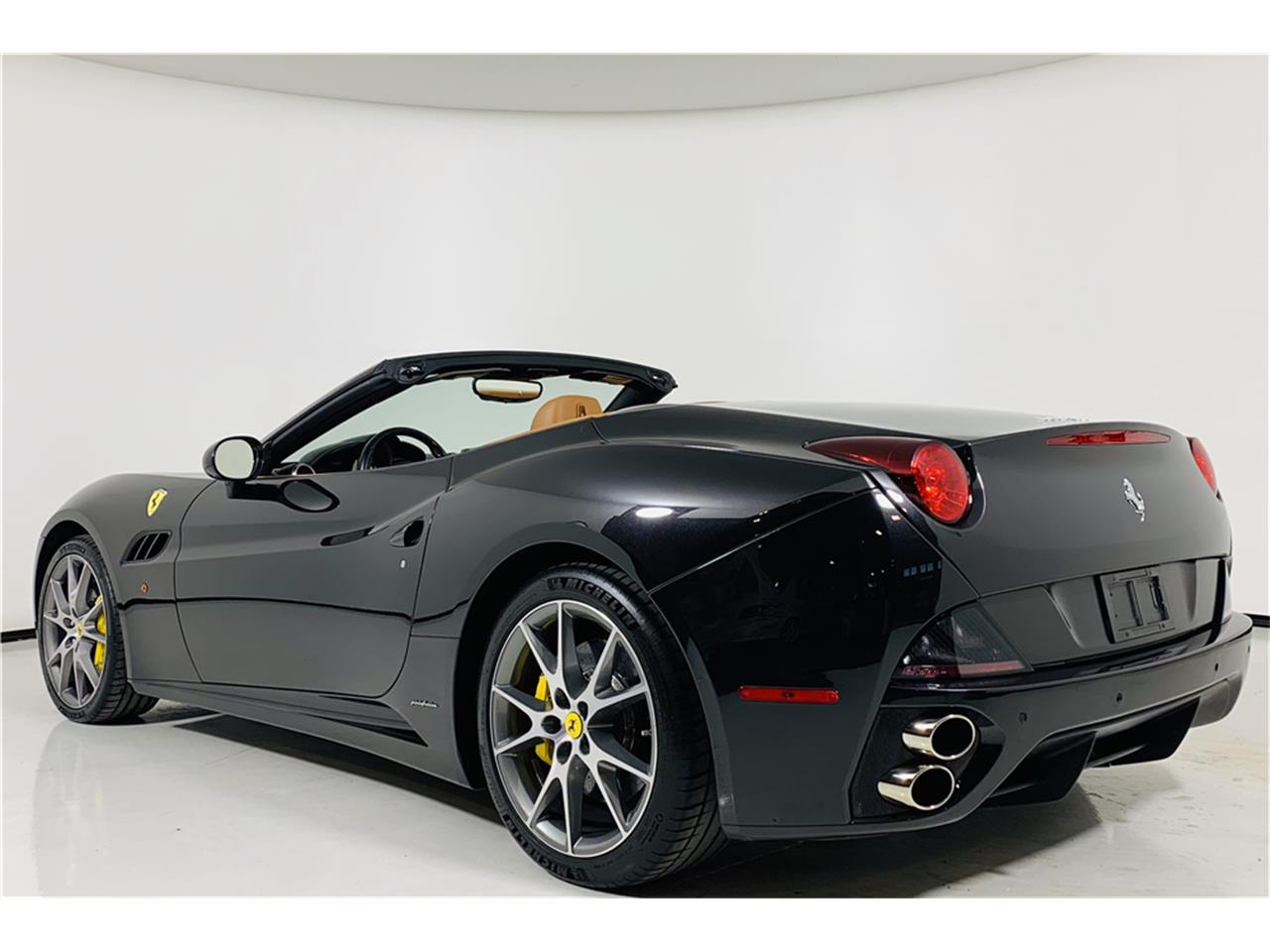 2010 ferrari california price