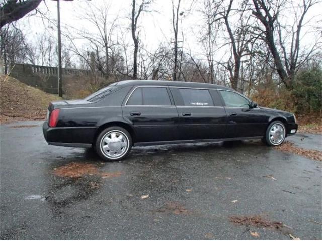 2001 Cadillac DeVille (CC-1176723) for sale in Cadillac, Michigan