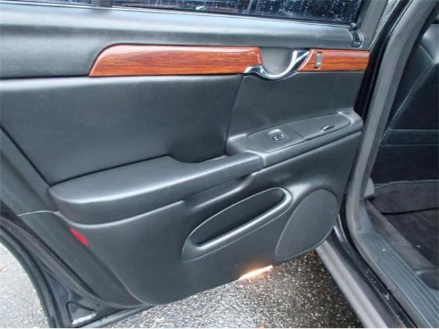 2001 Cadillac DeVille (CC-1176723) for sale in Cadillac, Michigan