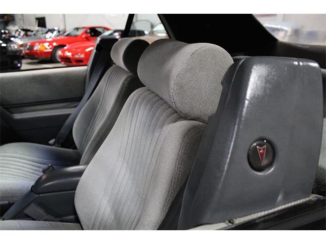 1990 Pontiac Sunbird (CC-1177138) for sale in Kentwood, Michigan