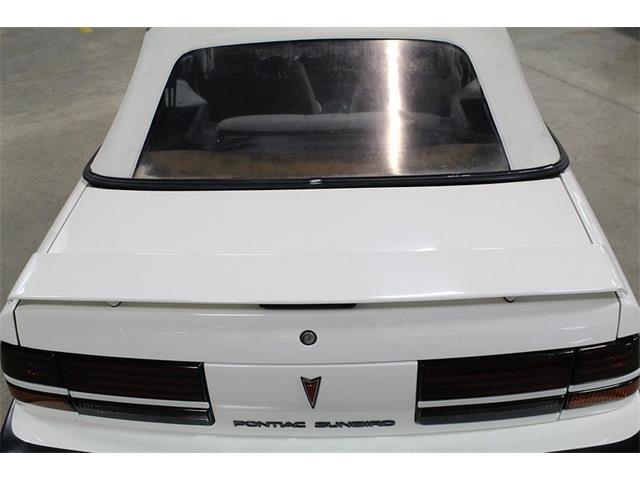 1990 Pontiac Sunbird (CC-1177138) for sale in Kentwood, Michigan