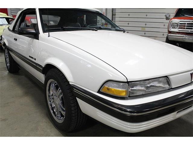 1990 Pontiac Sunbird (CC-1177138) for sale in Kentwood, Michigan