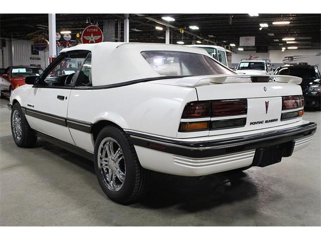 1990 Pontiac Sunbird (CC-1177138) for sale in Kentwood, Michigan