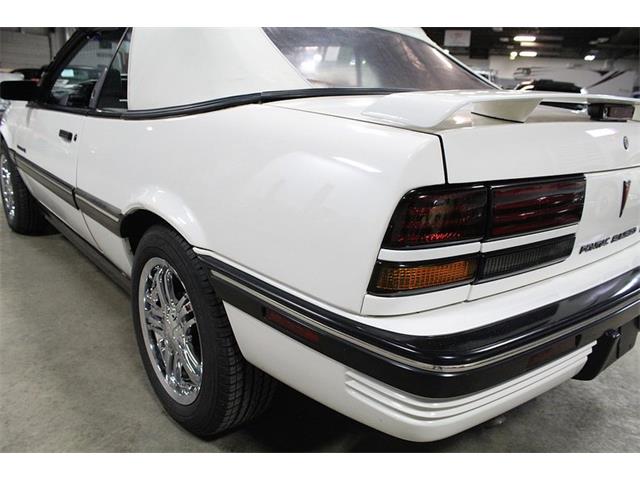 1990 Pontiac Sunbird (CC-1177138) for sale in Kentwood, Michigan
