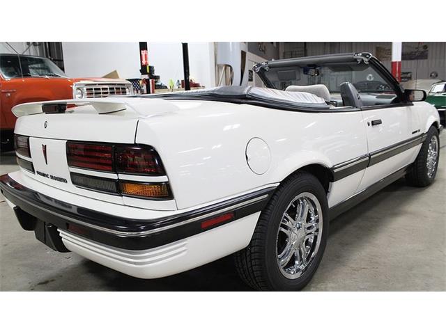 1990 Pontiac Sunbird (CC-1177138) for sale in Kentwood, Michigan