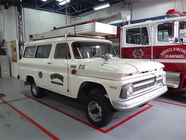 1965 Chevrolet Suburban (CC-1177523) for sale in Saint-Raphaël, Quebec